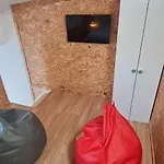 Kirashouse Apartman *