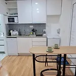 Kirashouse