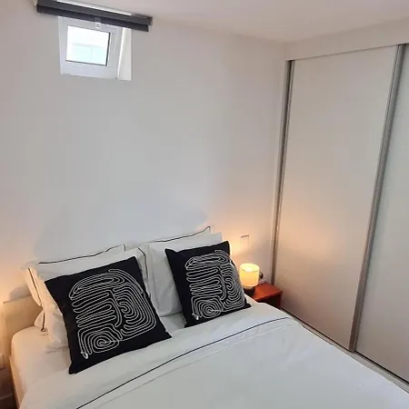 Apartment Kirashouse