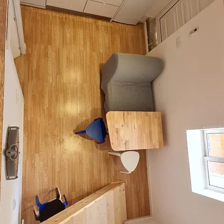 Kirashouse