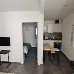 Kirashouse